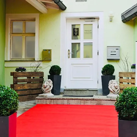 Boutique Hotel *